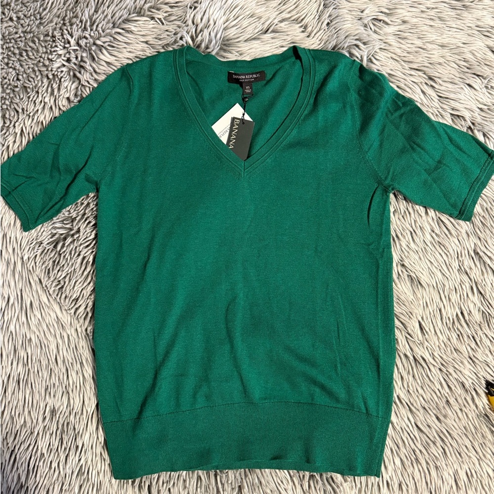 Banana Republic Emerald V-Neck Sweater
